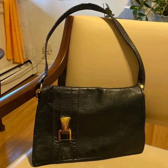 Vintage Genuine Leather Shoulder Bag Women - Great Condition - Very Elegant - Picture 4 of 16